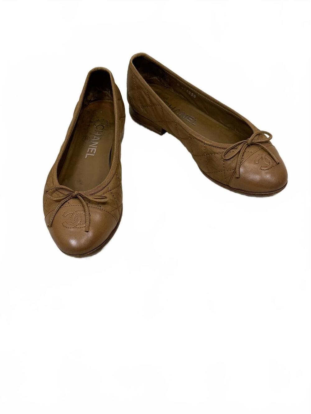 Chanel Quilted Tan Brown Lambskin Leather CC Ballet Flats Size EU 36 / US 6